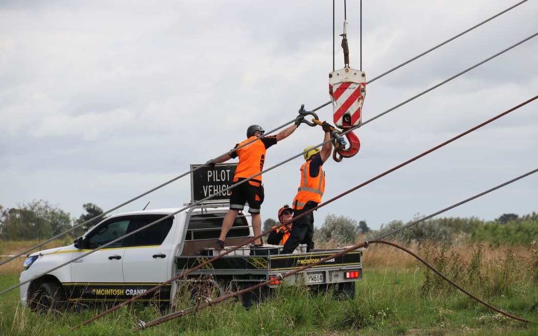 Work to remove the cables finished on Thursday.