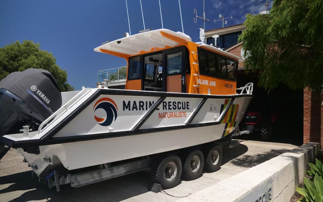 Naturaliste Marine Rescue volunteers helped locate the family after the boy swam to shore. (ABC South West WA: Madigan Landry)