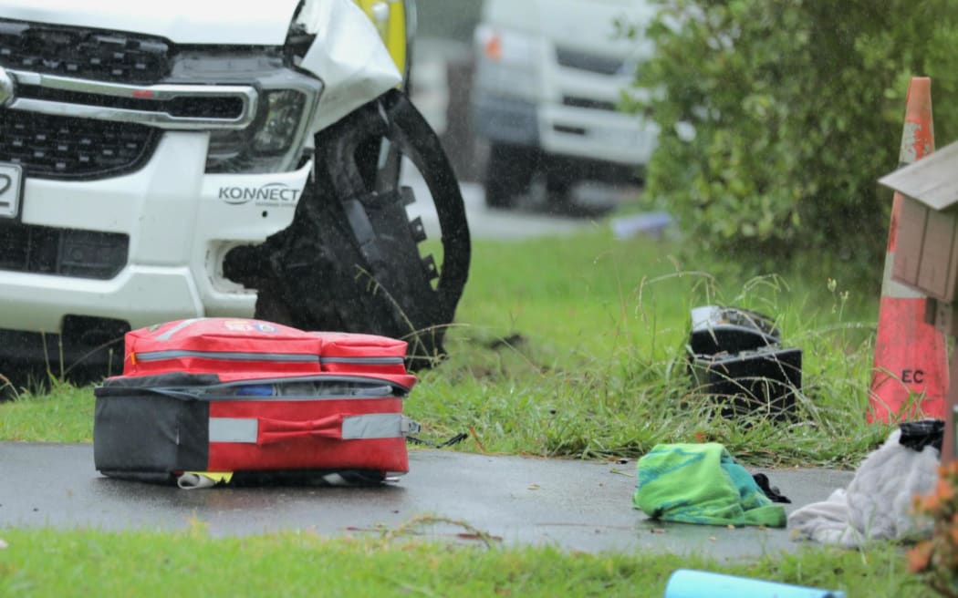 whangaparāoa crash 2/2/26