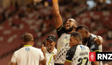 Fiji defends Singapore 7s title with comeback win over France