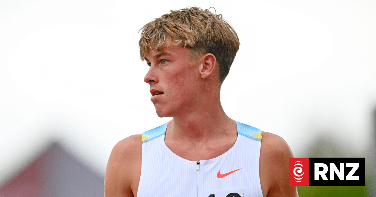 Runner Sam Ruthe rewrites the record books