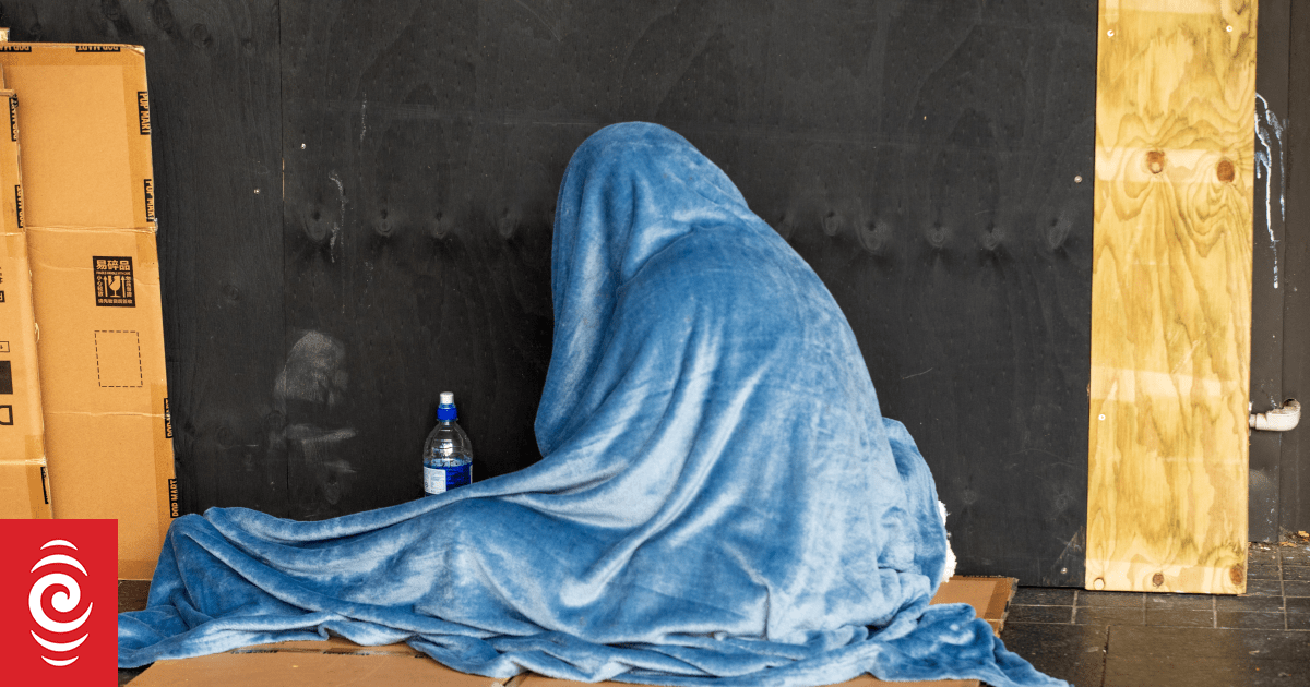 'We still have nowhere else to go': Rough sleepers question police's new move on powers