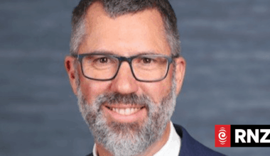 No guarantee Moa Point will be fixed soon - water chair