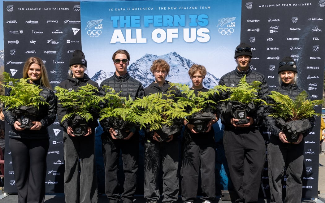 New Zealand Olympians (L to R) Alice Robinson, Zoi Sadowski-Synnott, Luca Harrington, Fin Melville Ives, Cam Melville Ives, Ben Barclay and Ruby Star Andrews pictured with their ferns New Zealand Team first selection announcement for the Milano Cortina 2026 Winter Olympic Games