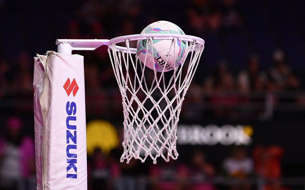 A goal is scored during the Fast5 Netball World Series match between New Zealand and Australia in Christchurch, New Zealand, on November 9, 2024. (Photo by Sanka Vidanagama/NurPhoto) (Photo by SANKA VIDANAGAMA / NurPhoto / NurPhoto via AFP)