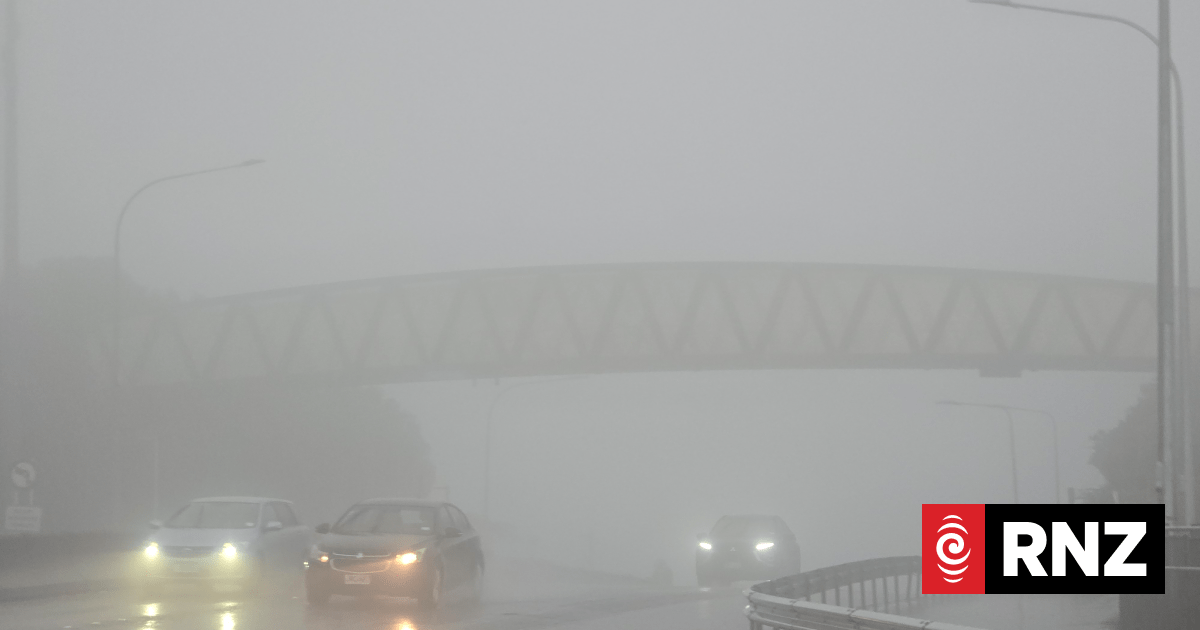 Weather: Heavy rain and damaging gales set to lash eastern and southern North Island