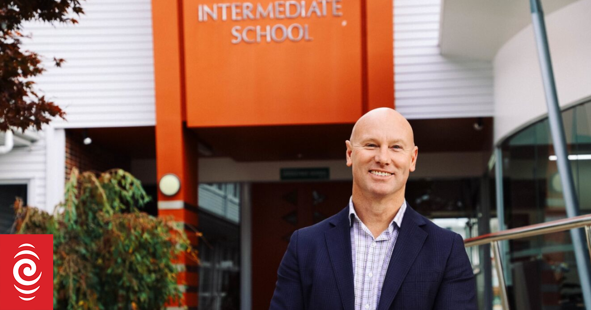 Standardised report cards will help children who change schools - principal