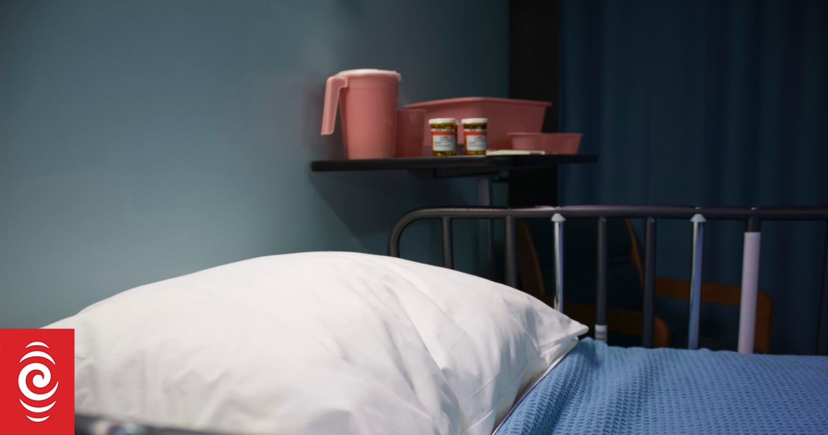 Man with multiple sclerosis choked to death while being fed in bed