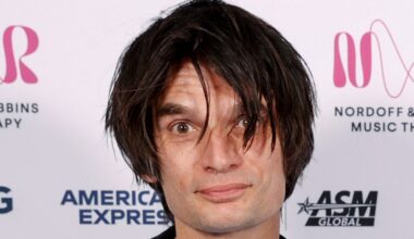 Jonny Greenwood headshot