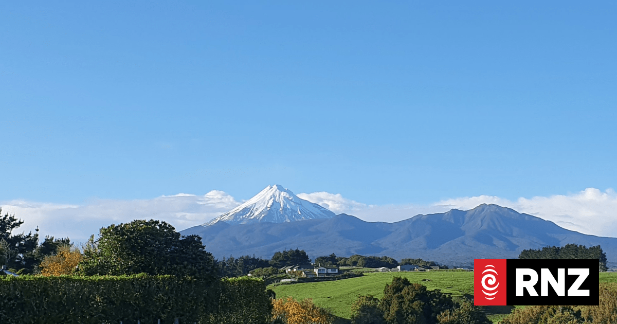Critically injured climbers rescued from Mt Taranaki