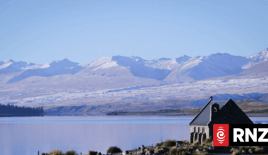 Lake Tekapo faces accommodation squeeze as holiday crowds surge