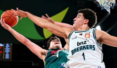 Breakers lose 91-89 to Tasmania JackJumpers, playoff chances fade