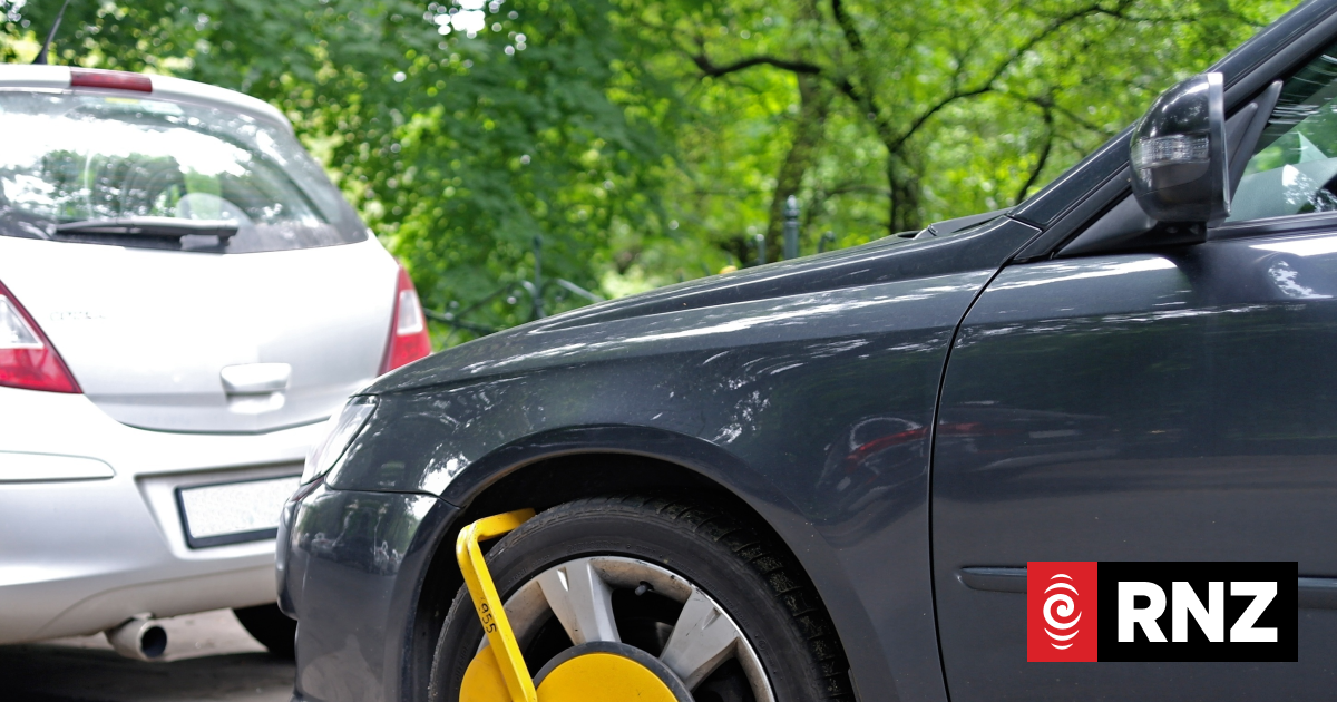 Clampdown on unpaid court fines returns more than $700k