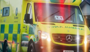 Three-vehicle crash in Waikuku, north of Christchurch kills one person