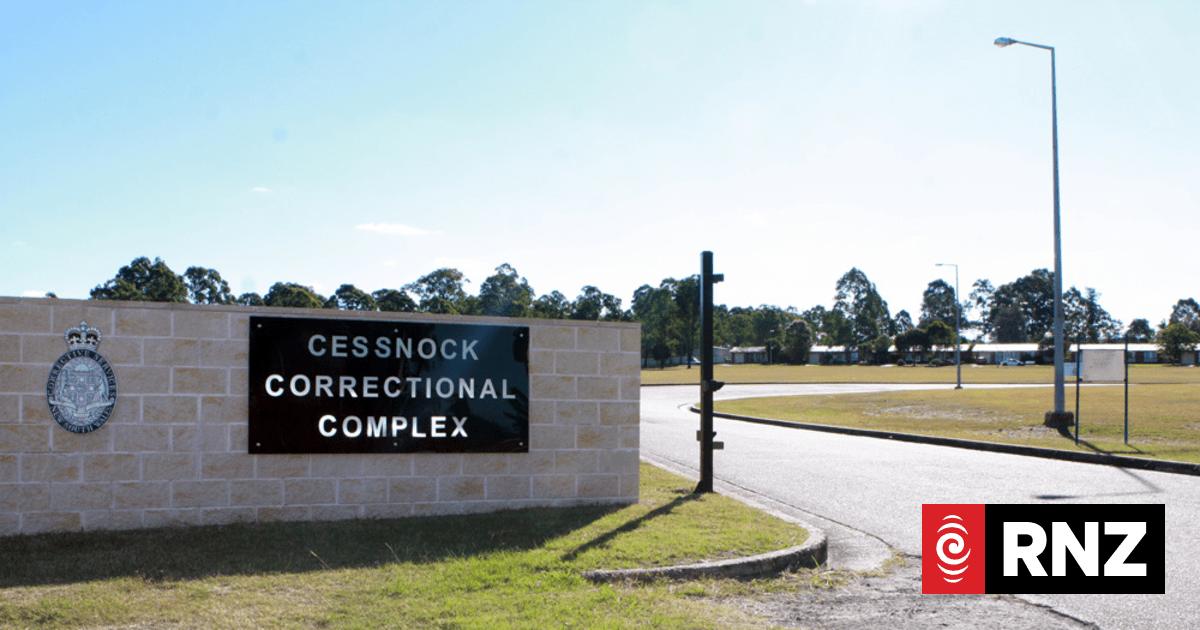 New Zealander deported from Australia after family violence offences