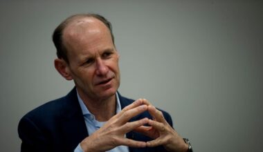 ANZ’s former CEO Shayne Elliott drops legal action over A$13.5m bonus cut