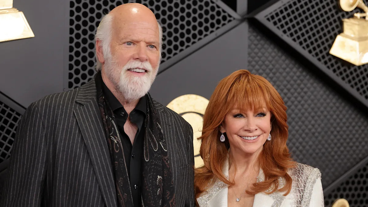 Reba McEntire Shut Down the Grammys Red Carpet for Date Night With Rex Linn