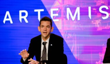 NASA announces overhaul of Artemis lunar program amid technical delays