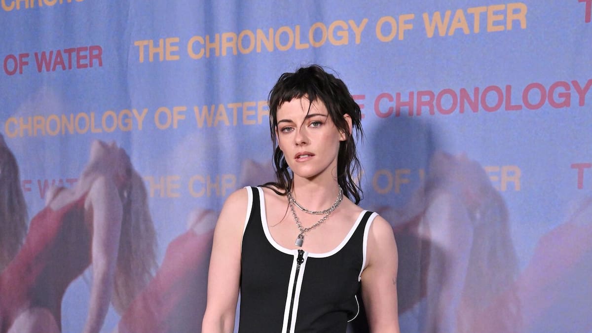 Actor Kristen Stewart says she was told not to hold girlfriend’s hand in public