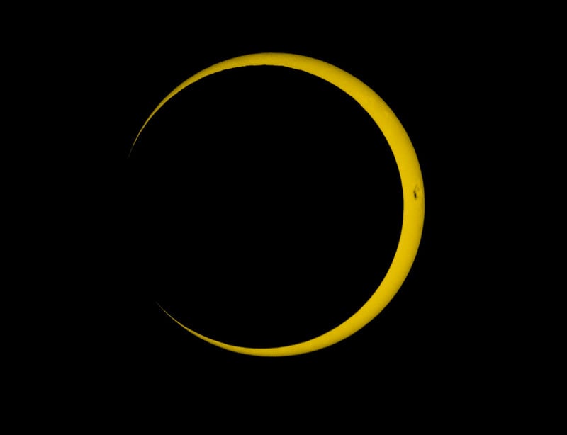 The 2024 annular eclipse, imaged from Easter Island. Credit: Eliot Herman.