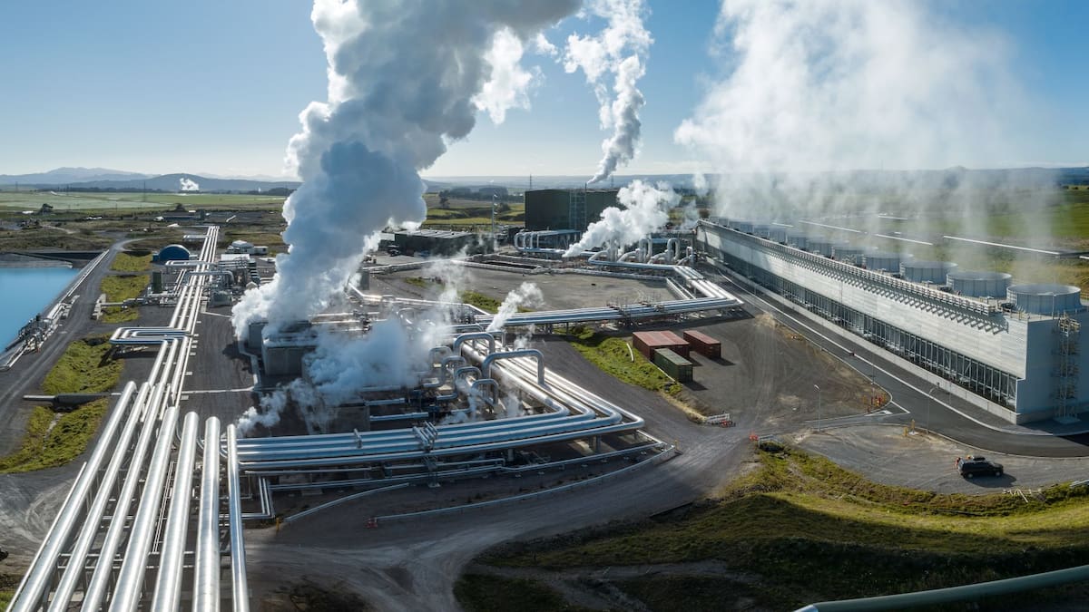 Contact Energy profit jumps 44% to $205m, plans $525m equity raise