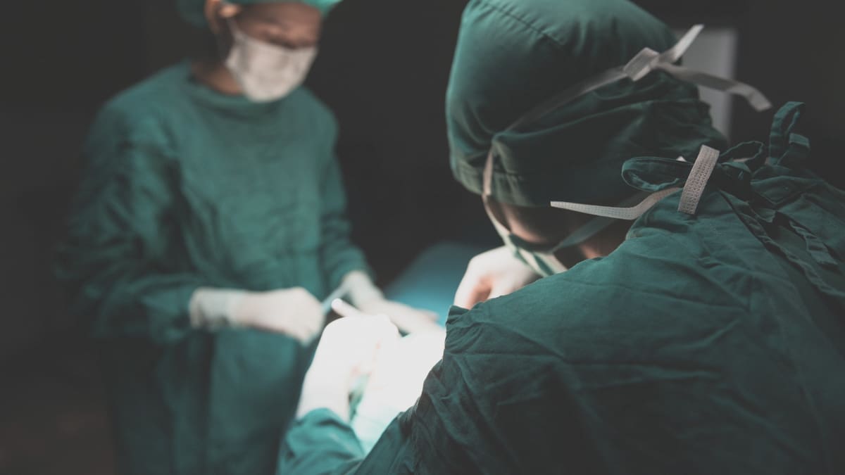 HDC breaches surgeon after bone tissue transplant took place without patient’s consent