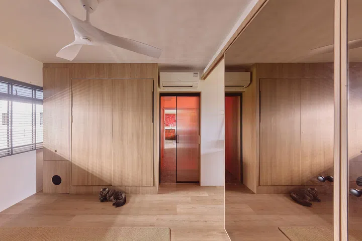 Bedroom in architect interior designer Winston Lim (of Winstudio)’s 3-room HDB in Pasir Ris.