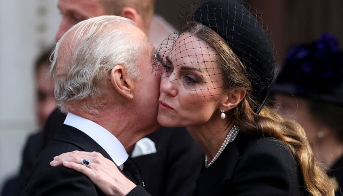 Kate Middleton delivers King Charles message in hour of need