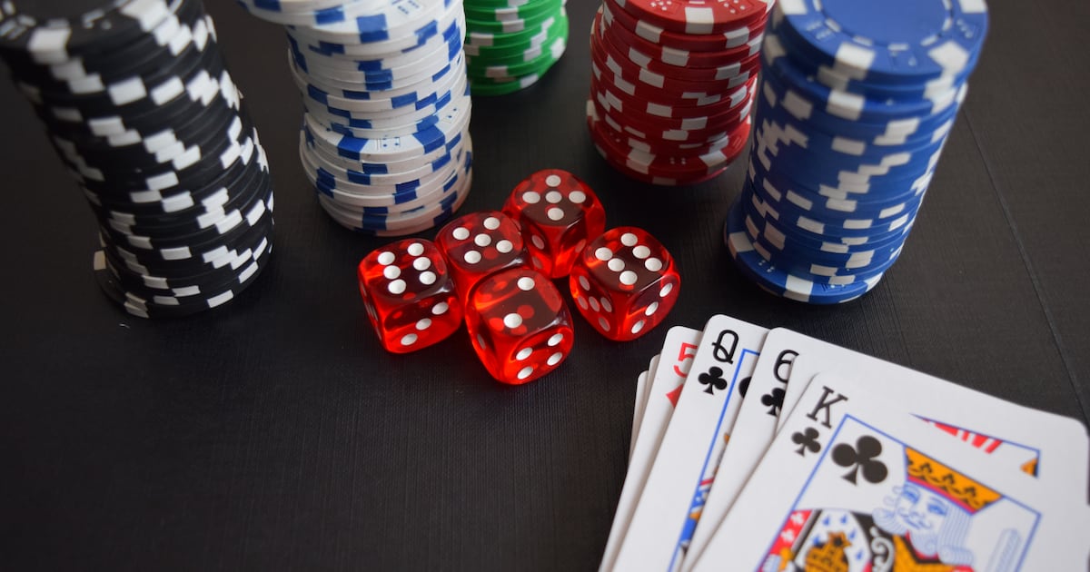 Govt readying advertising rules to clamp down on SA’s gambling ‘scourge’