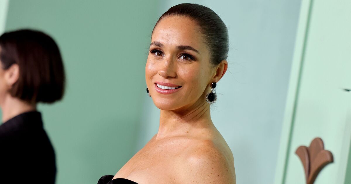 Meghan Markle fans defend her over claims she invited herself to gala | Royal | News