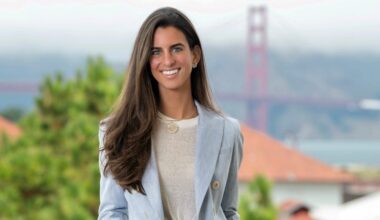 How VCs Use AI to Find Deals, Prep for Pitches, and Move Faster