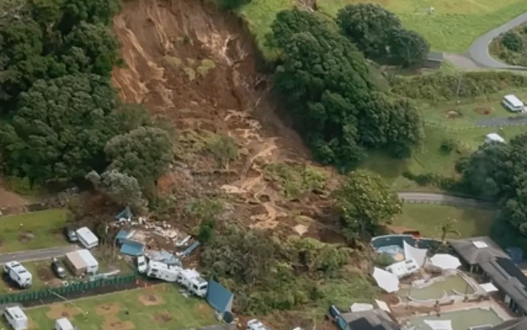 The slip at Mauao, Mount Maunganui, as seen from the air. Photo / Screengrab, Amy Till