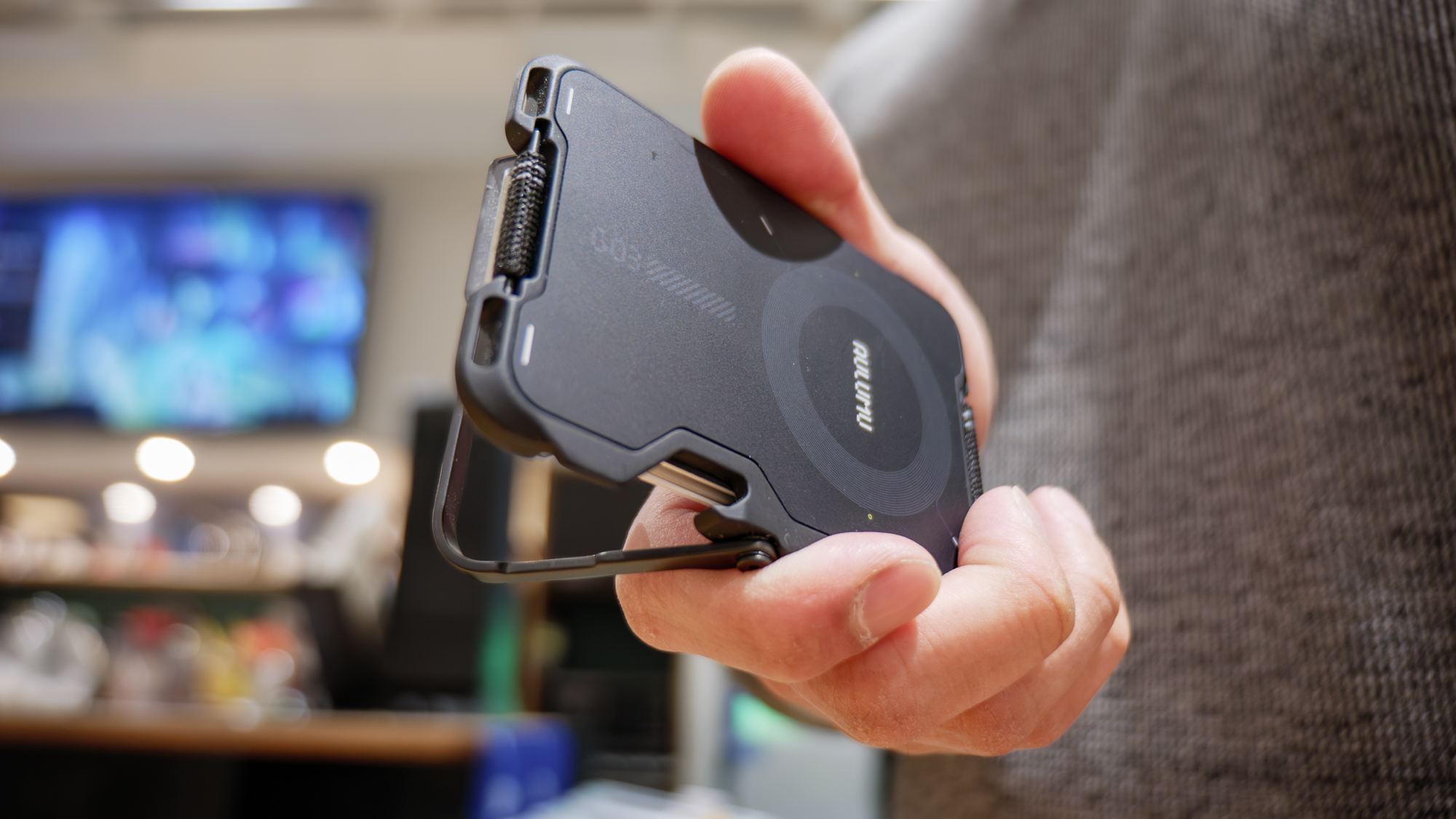 Aulumu G03 Multi-Tool MagSafe Wallet.