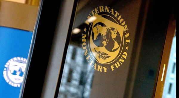 Zimbabwe agrees to staff-monitored programme with the IMF