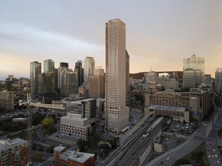 900 Saint-Jacques / Chevalier Morales Architectes - Exterior Photography, Cityscape