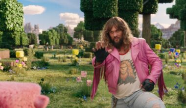 Jason Momoa will star in upcoming Helldivers film adaptation