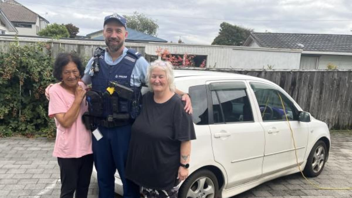 Taupō police officer rescues two deaf women from floodwaters