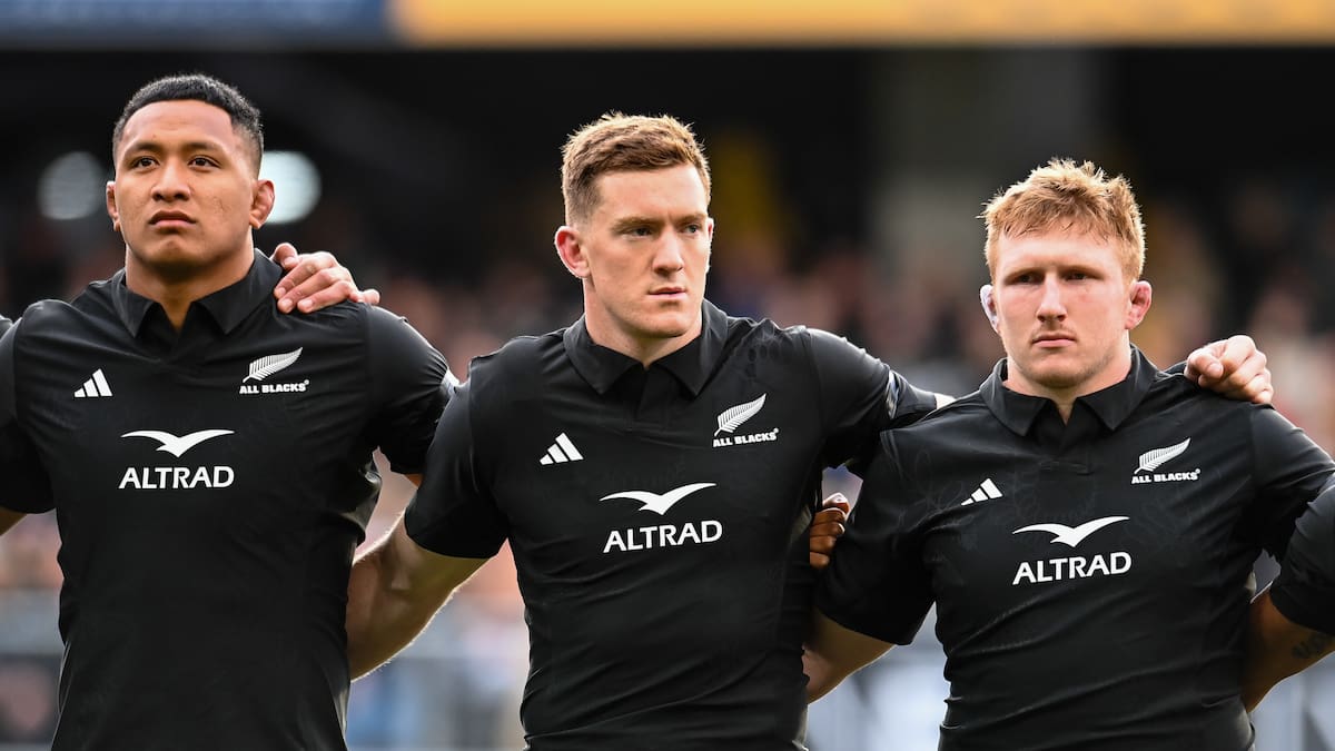 All Blacks, Crusaders midfielder Dallas McLeod signs with English club Exeter