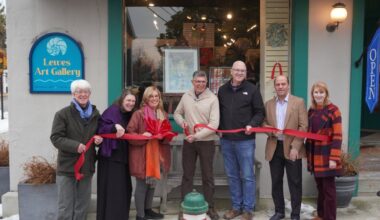 Lewes Art Gallery opens with ribbon cutting