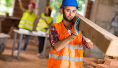 Postponing retirement age “will hit manual workers hardest”