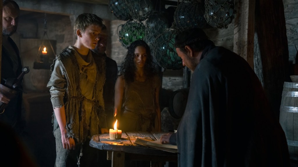 Dunk (Bamber Todd) and Rafe (Chloe Lea) in A Knight of the Seven Kingdoms