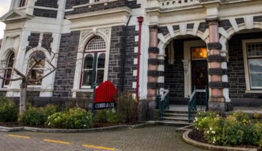 Cobb & Co under fire over Dunedin birthday booking and private room dispute
