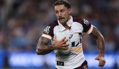 Two Queensland clubs in tug-of-war battle for representative outside back - NRL News
