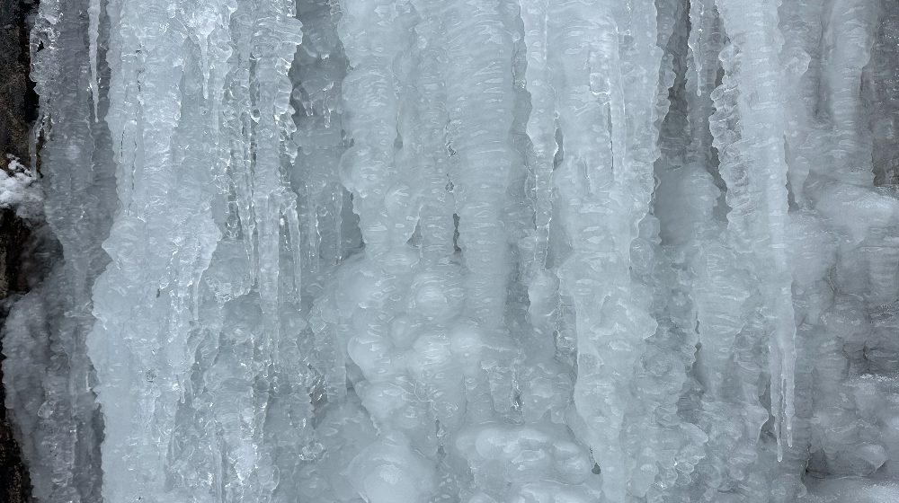 Petzl Issues Recall for Some Nomic and Ergonomic Ice Axes