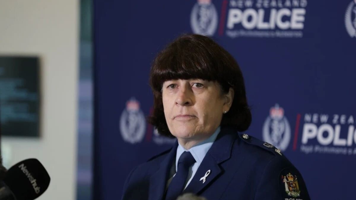 Police staff leave jobs after investigations into inappropriate content