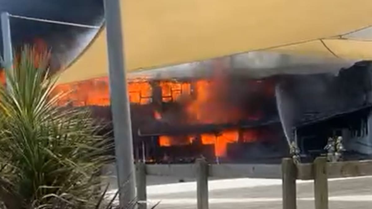 Fire crews contain large fire at Taupo-nui-a-Tia College, multiple crews respond to blaze
