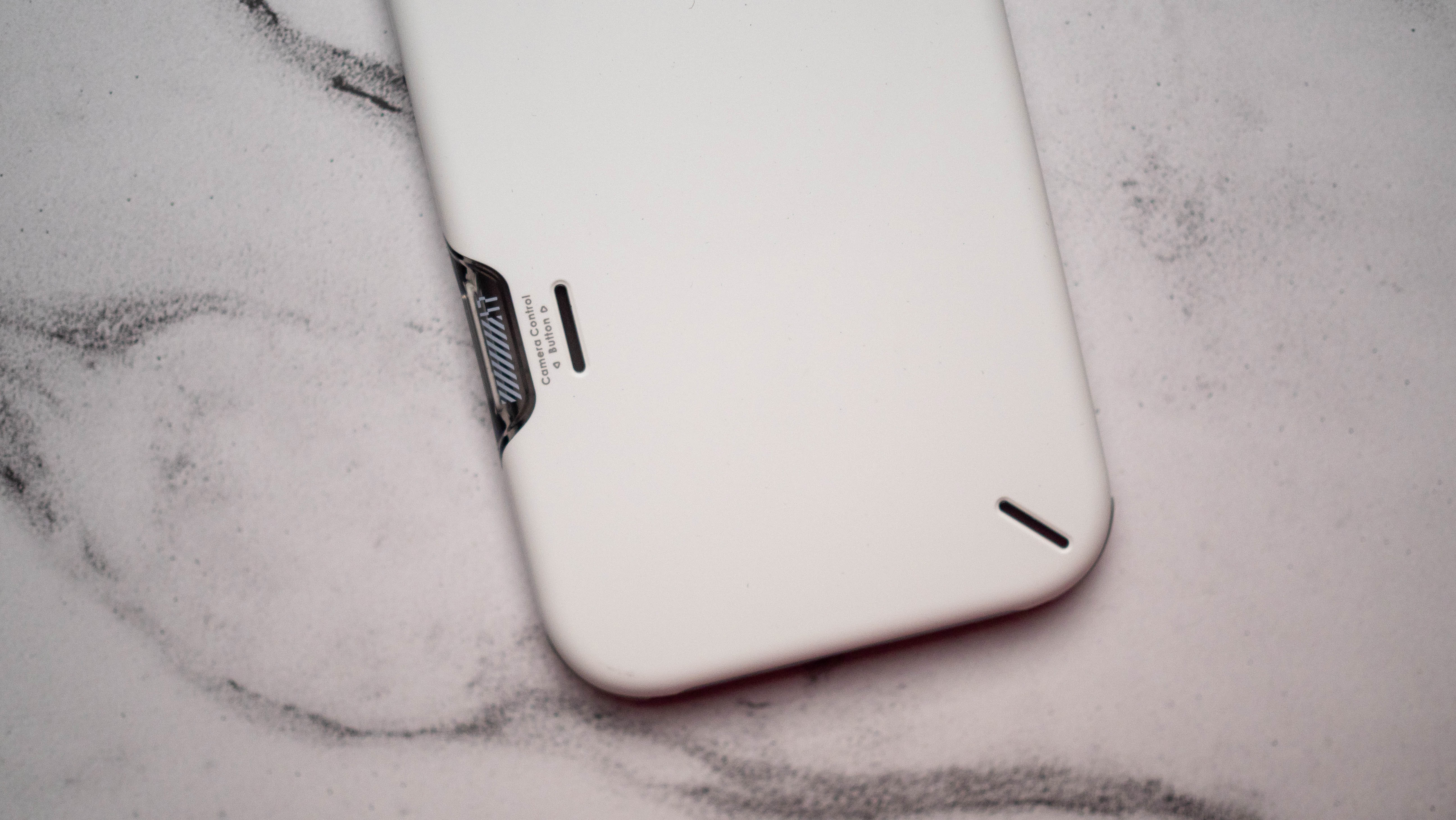 Aulumu iPhone 17 Pro case