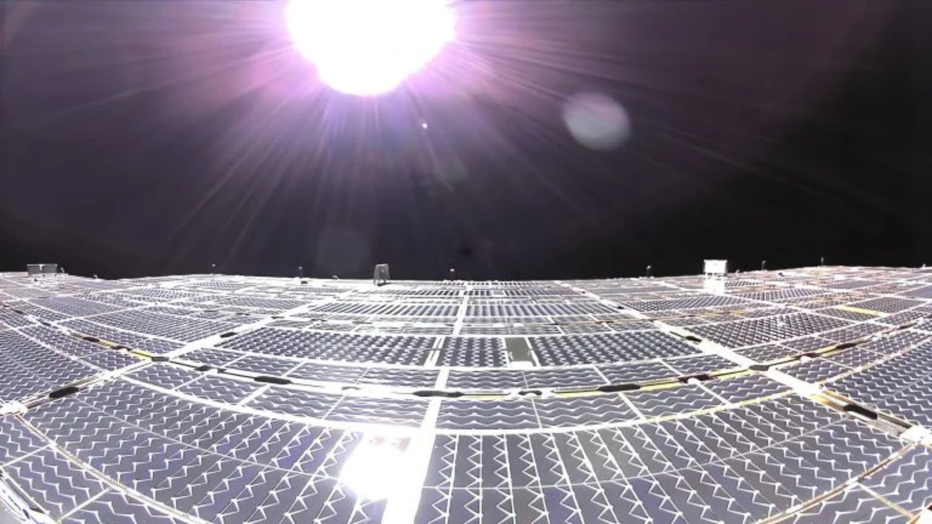 AST SpaceMobile 2,400 square feet phased array.