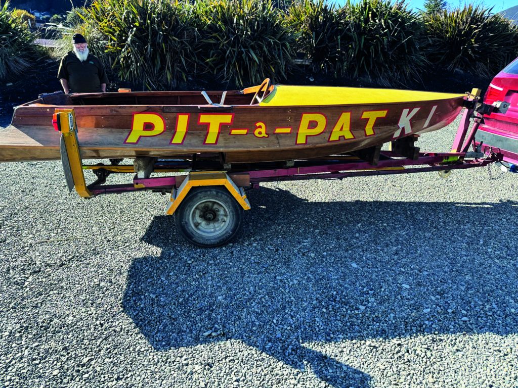 New Zealand Antique and Classic Boat Show; Pit-a-Pat classic racer.