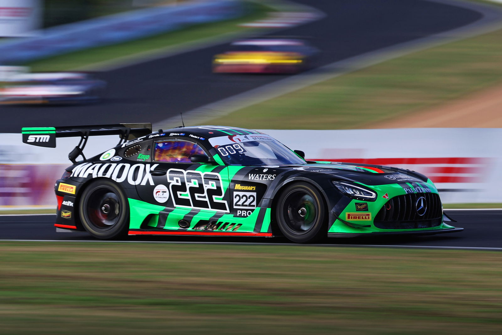 Waters blitzes final Bathurst 12 Hour practice